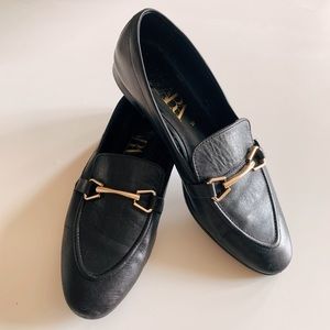 Black Leather Loafers - Zara - size 37